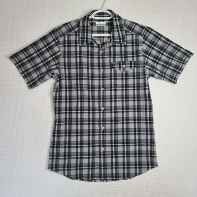 EUC Columbia Mens Small Black Plaid Short Sleeve Button Up Lightweight Outdoors