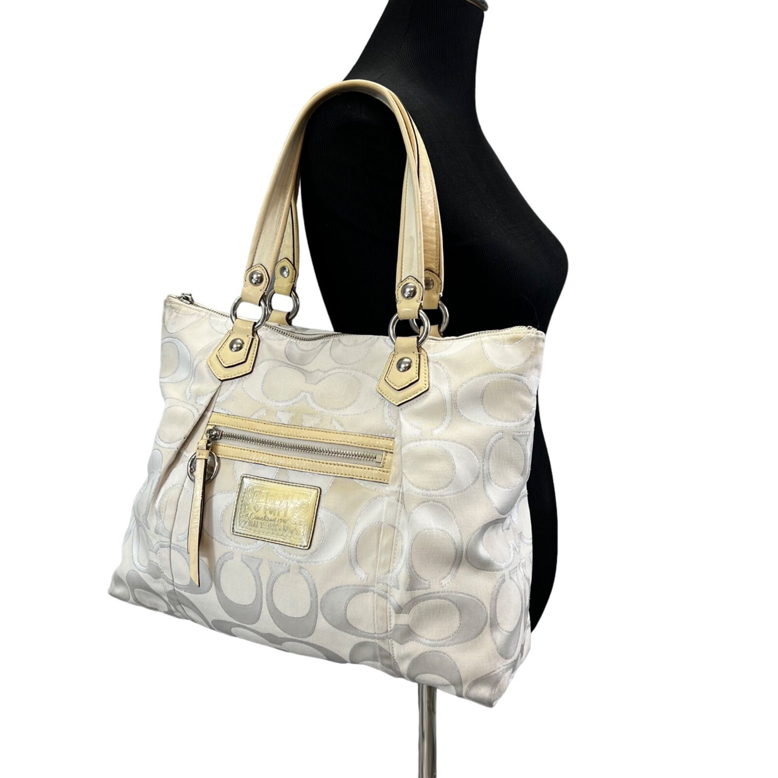 バッグ Coach Poppy Silver Ocelot Shoulder Bag COACH POPPY HIPPIE Metallic SILVER GRAY Signature Crossbody