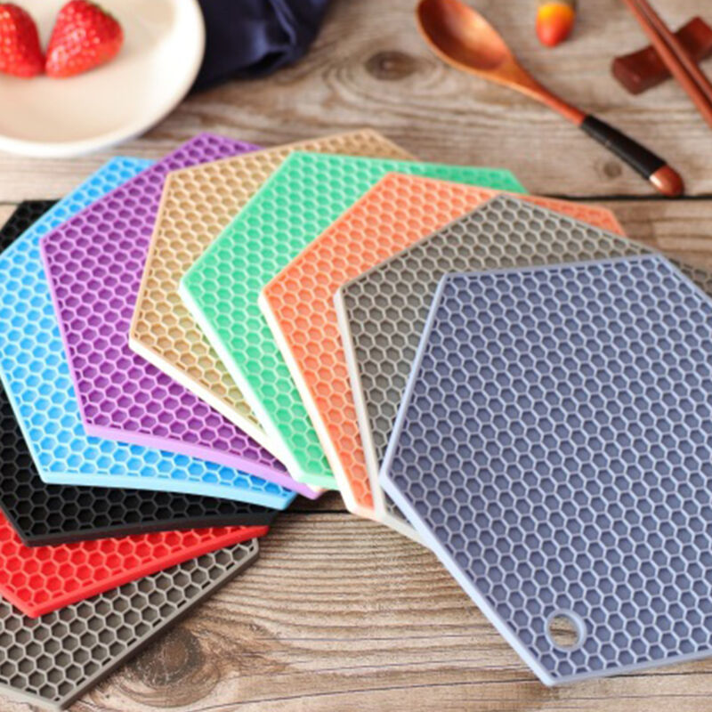 Baking Mat Tear Resistant Thick Anti-slip Heat Insulation Pads Multicolor