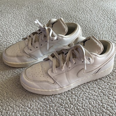 Nike Air Jordan 1 Kids Low Triple White GS Size 5Y Youths UK 4.5 EUR 37.5 のeBay公認海外通販｜セカイモン