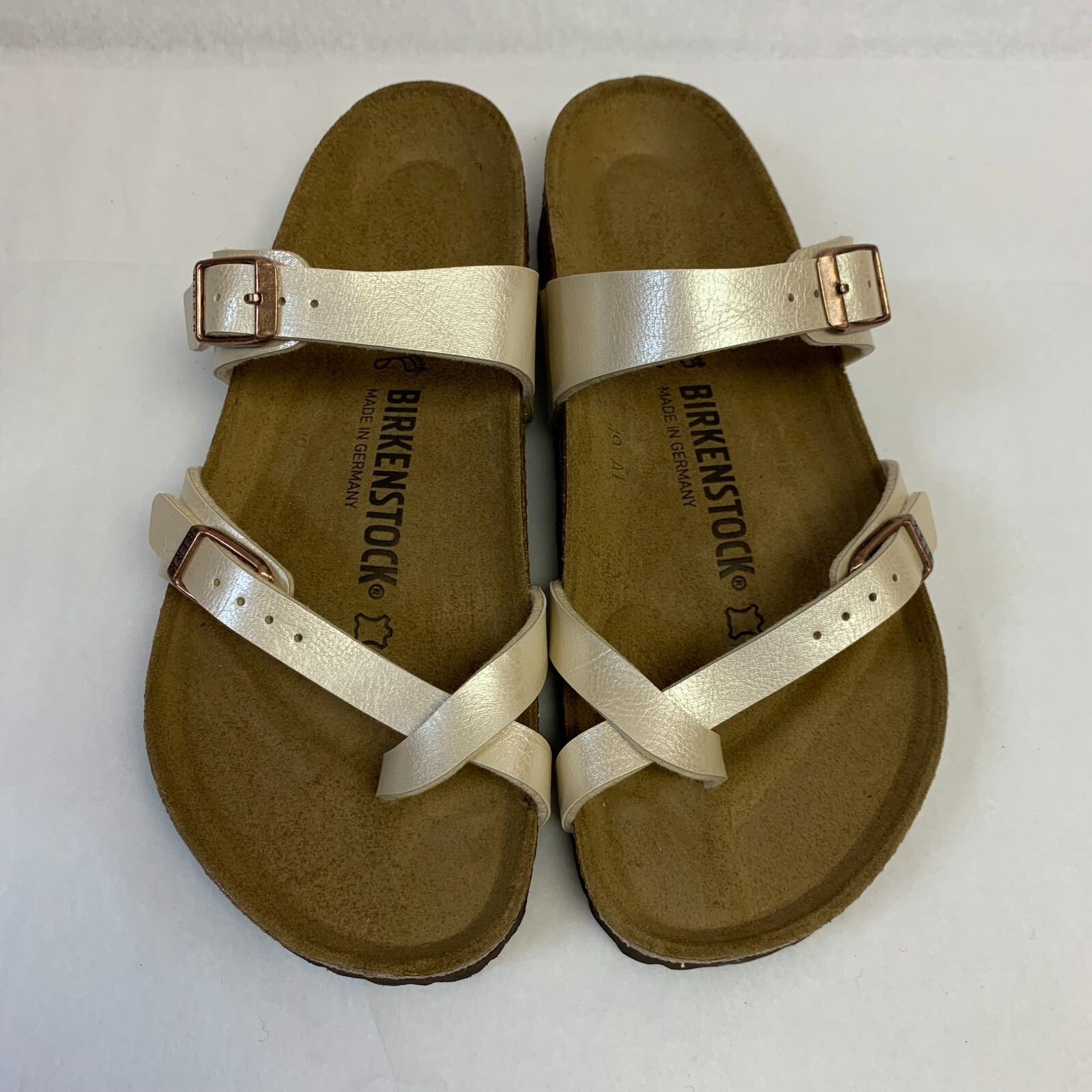 gris【レア！】BIRKENSTOCK Mayari ベルベット素材37 Birkenstock Mayari | Washed Metallic Silver | Fashion 2024