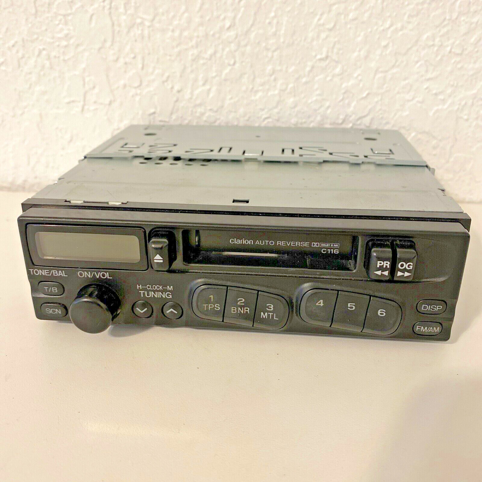 Subaru OEM Stereo Cassette FM/AM Radio 1997-2001 Clarion
