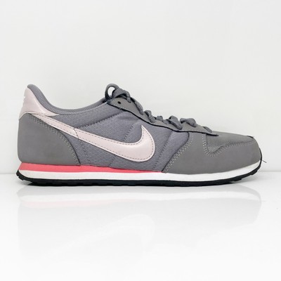 

Nike Womens Genicco 644451-004 Серые повседневные кроссовки, размер 8,5, Серый, Genicco