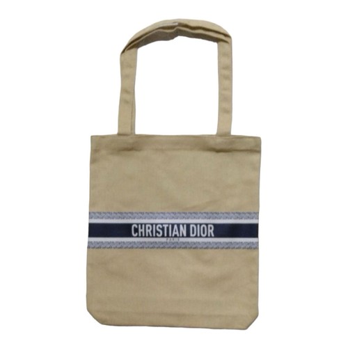 サクラコ【美品】Christian Dior 手袋 サイズ7 サクラコ【美品】Christian Dior 手袋 サイズ7 Dior Groove 17 微型