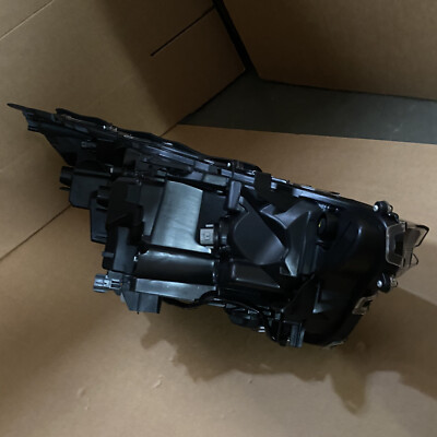 Front LED Projector Headlight Replacement For 2019 2023 Toyota RAV4 Hybrid Pair