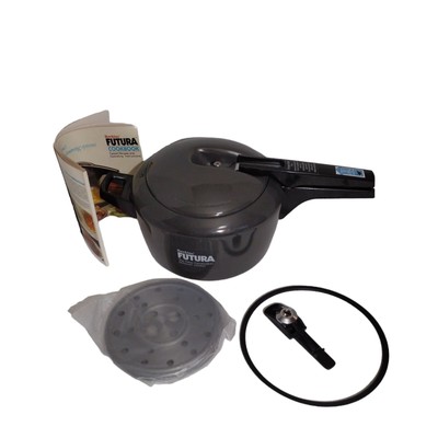 hawkins futura 5 7 lt ss 55 lt pressure cooker long body handle f59 01 393172561116