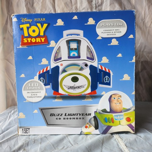 専用ページ:カーズ, Toy Story他... DVD6枚 Disney Toy Story Buzz Lightyear CD Boombox Player MP3 Phone