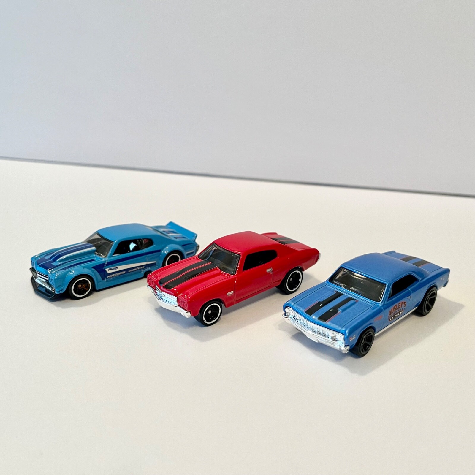 ホットウィール 3台セット '70 Chevelle SS 他 Lot of 3x Hot Wheels 1967-1970 Chevrolet Chevelle SS #R6468
