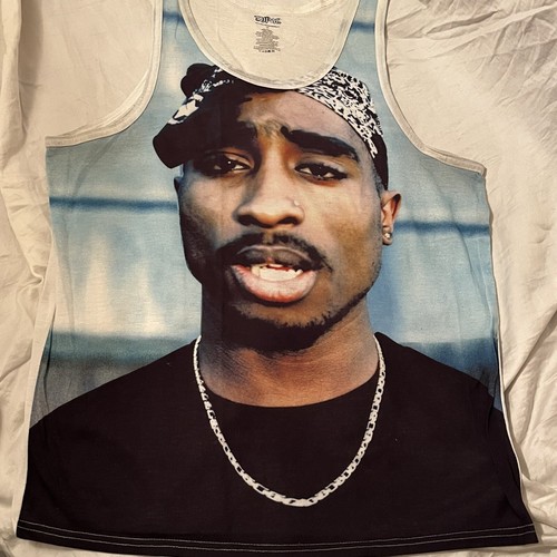 90s 2pac タンクトップ　raptee 90s 2pac タンクトップ raptee - メルカリ