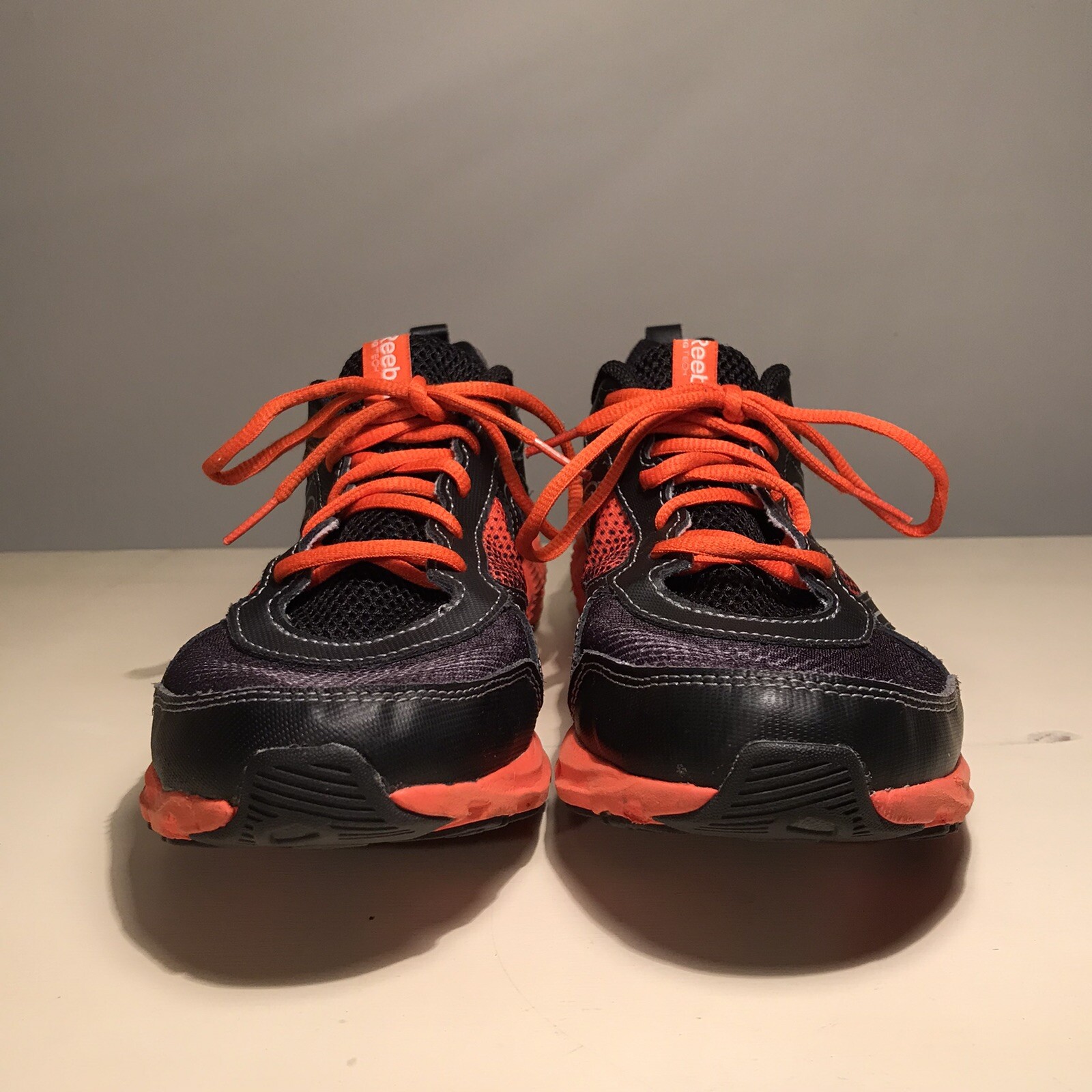 Reebok Zig Tech Size 7 Mens Running 