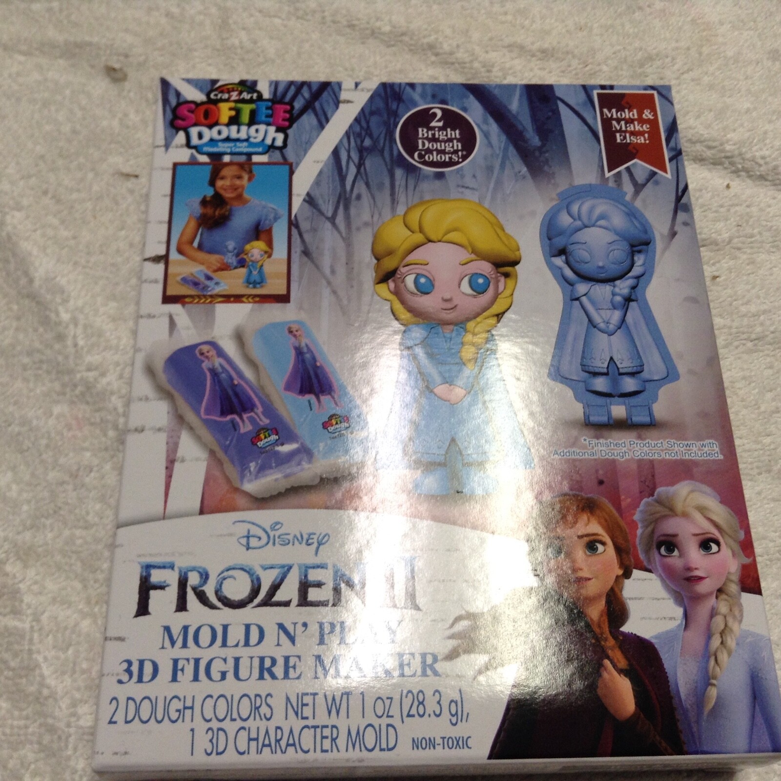 Disney - ★CREA★ Assorted Ceaco® Disney® 200 Piece Disney Friends | Michaels