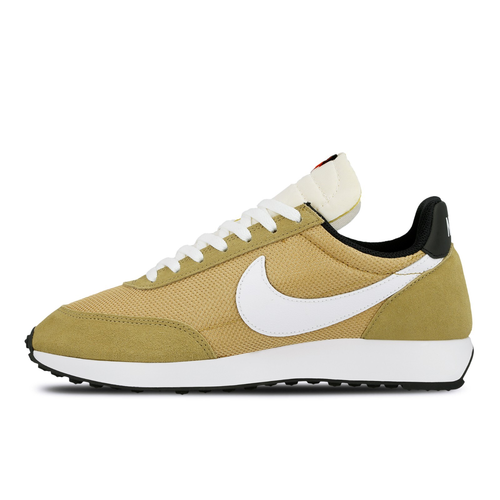 nike tailwind 79 beige