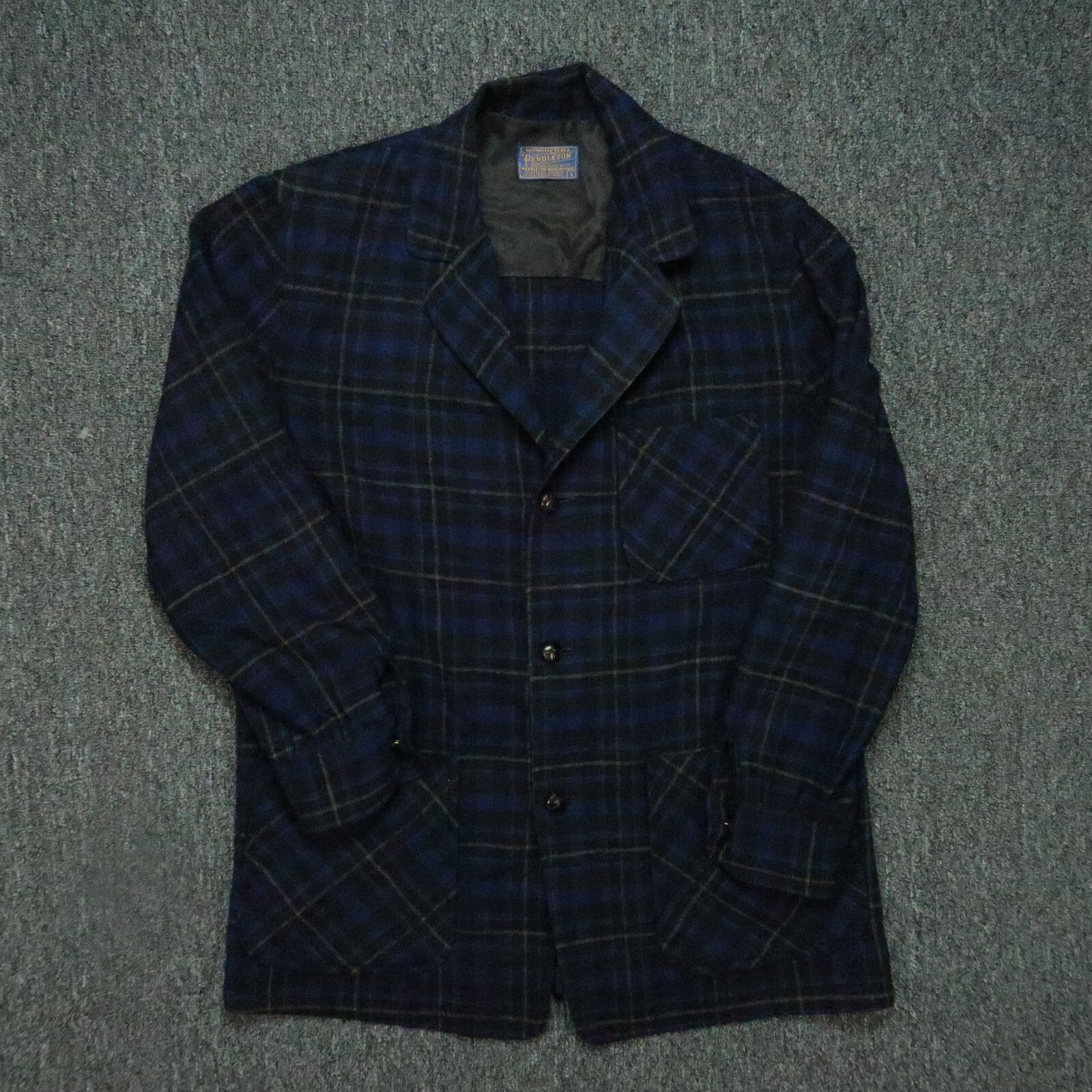 VINTAGE Pendleton Blazer Mens Small Blue Plaid Virgin Wool
