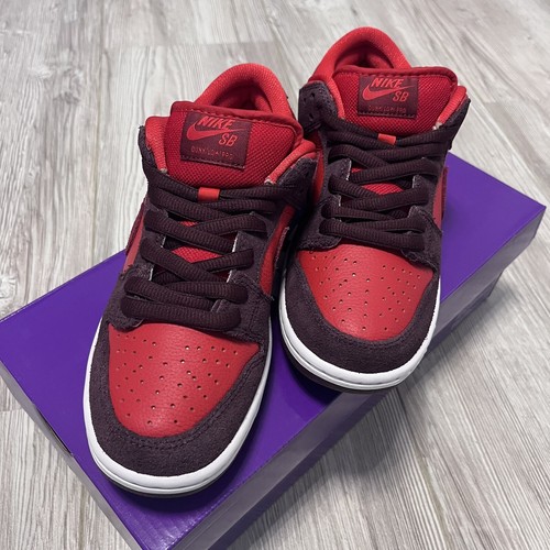 NIKE NIKE DUNK SB CHERRY FRUIT PACK EU39