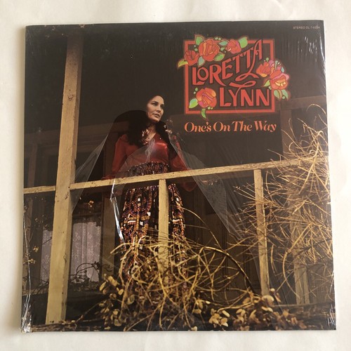 Loretta Lynn One's On The Way Vinyl Record LP DL 7-5334