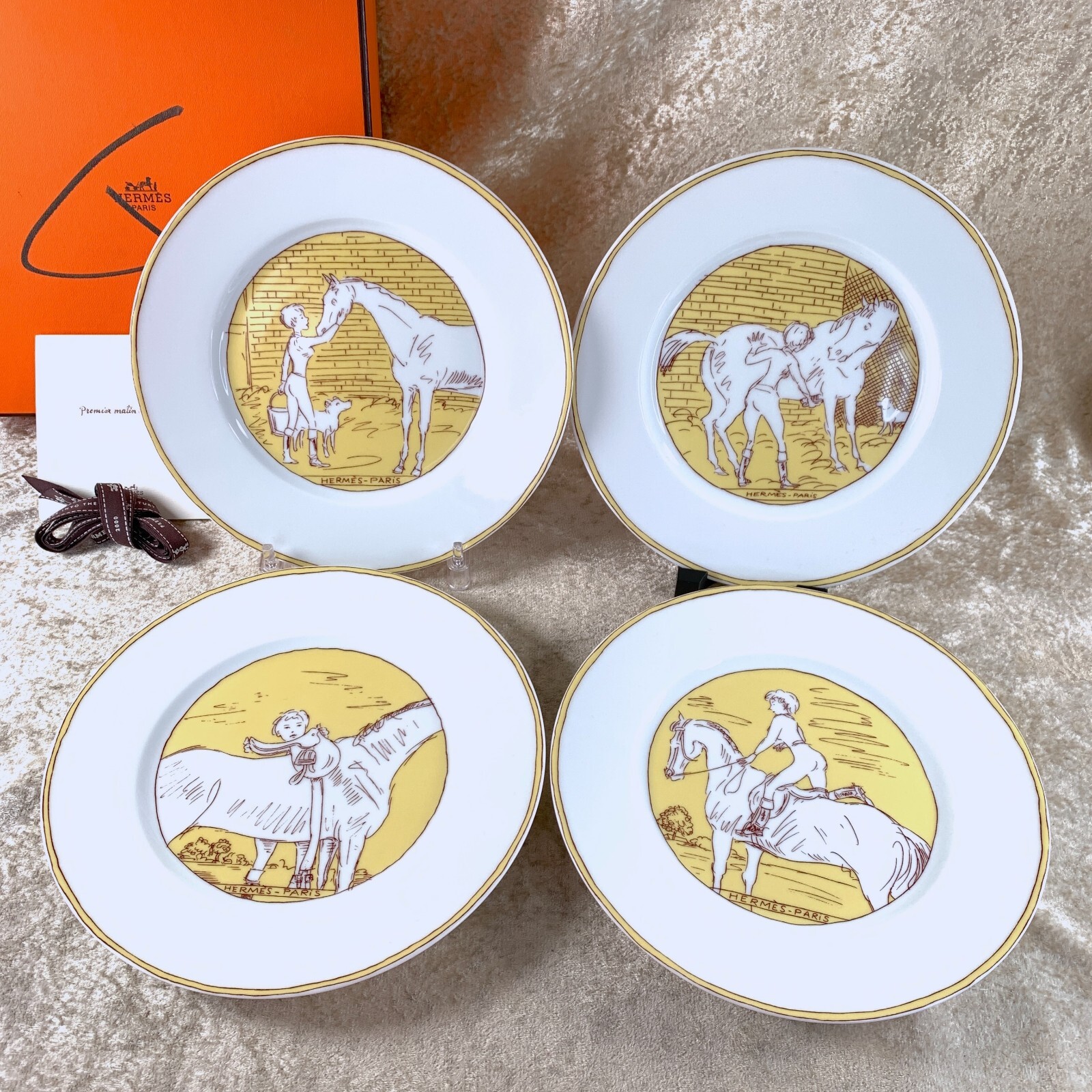 HERMES エルメス ミレニアムプレート 2000年のはじめての朝 4 HERMES エルメス 2000年の初めての朝 22.5cm プレート 計6点 箱