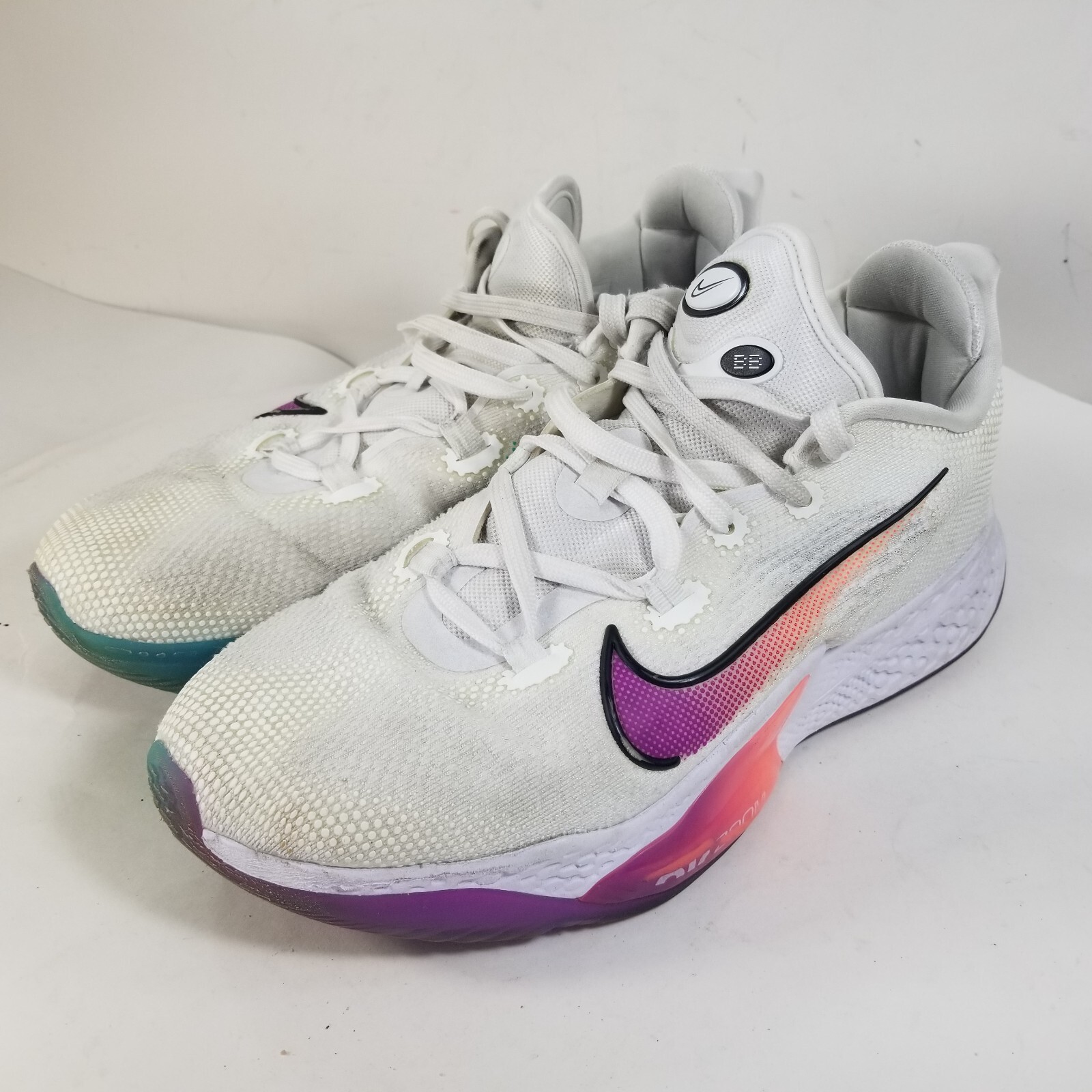 Nike Air Zoom BB NXT ホワイト/マルチカラー $_57.JPG?set_id=880000500F