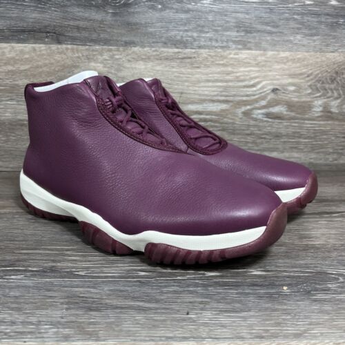 Jordan future noir violet outlet