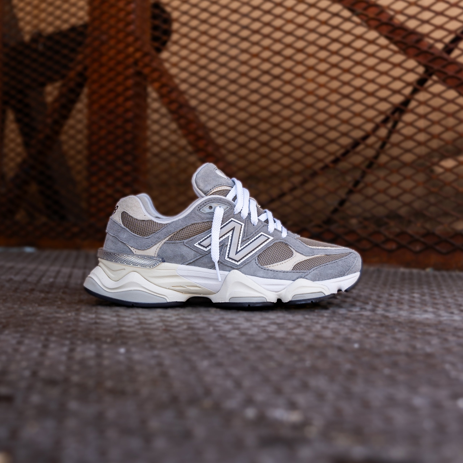 New Balance 9060 Slate Grey Arid Stone U9060LBA Men Size 8