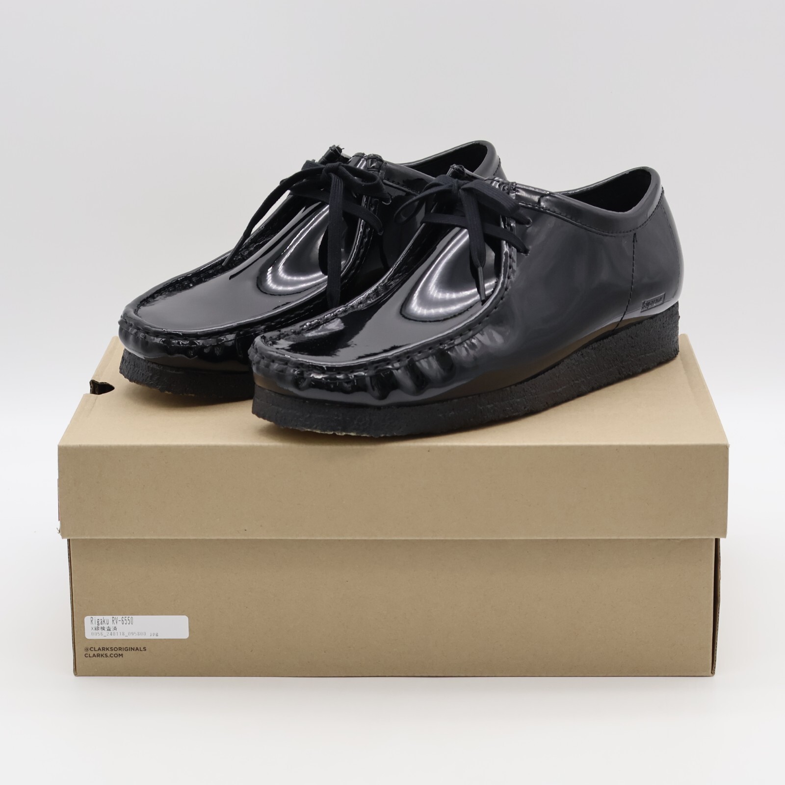 26176856 Supreme Clarks Patent Leather Wallabee Black (Men's 26176856 Supreme Clarks Patent Leather Wallabee Black (Men's