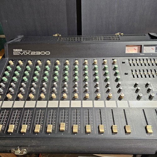 YAMAHA POWERED MIXER EMX3000(動作未確認) YAMAHA POWERED MIXER EMX3000(動作未確認) - メルカリ