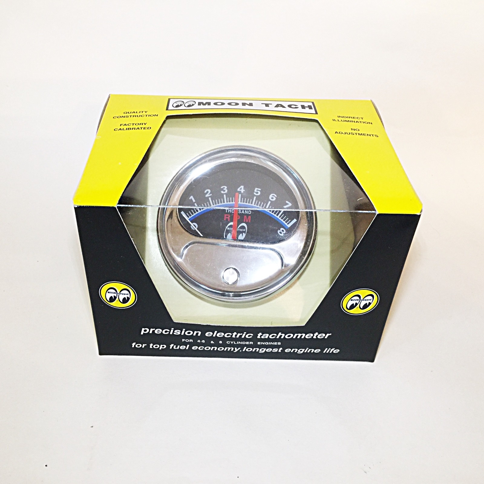 Mooneyes Half Sweep Tachometer - For 4, 6 or 8 Cylinder
