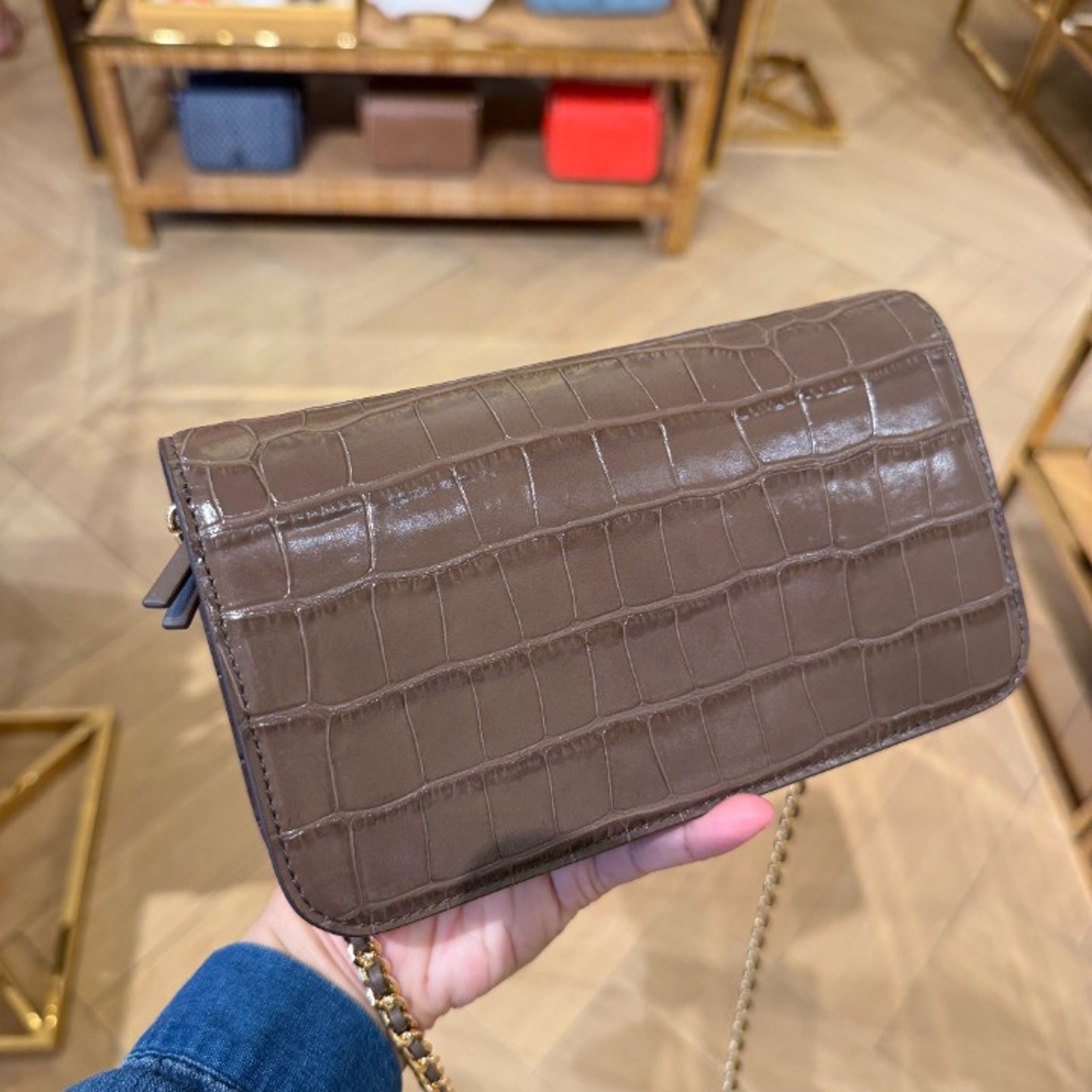 新作★Tory Burch Britten chain wallet wristlet 141073 Tory Burch 141073 Britten chain wallet wristlet IN BLACK