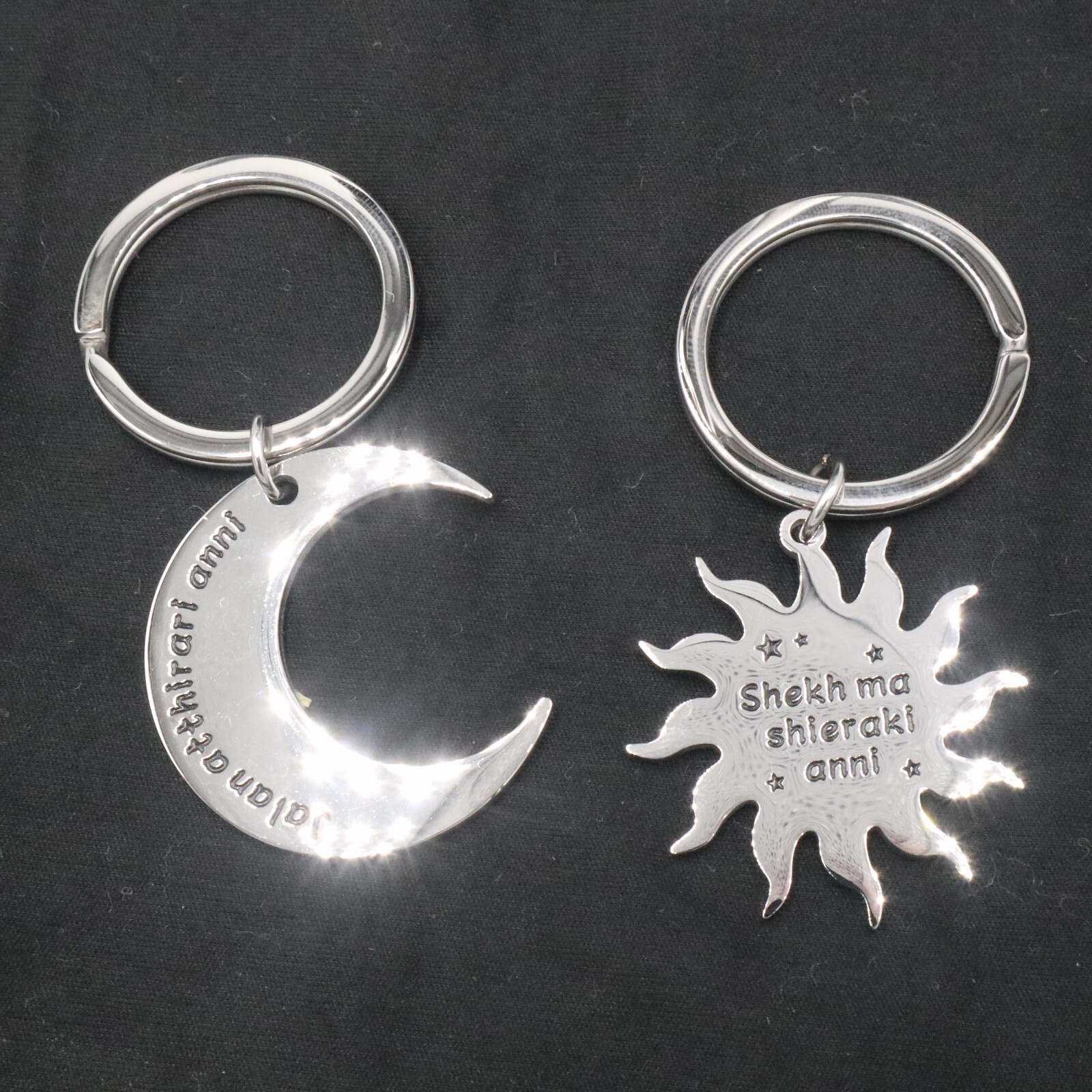 【韓国のみ】 TOWTOW.ARCHIVE Moon Rabbit Keyring Silver $_57.JPG?set_id=880000500F