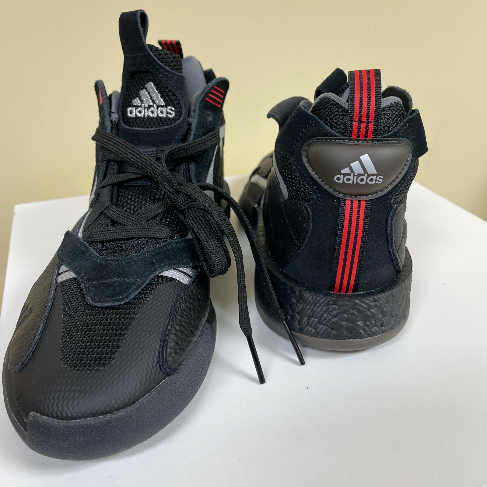 zoneboost basketball shoe