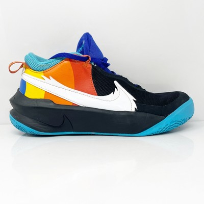

Nike Boys Team Hustle D 10 SE DO6140-001 Черные баскетбольные кроссовки, размер 5 лет, Черный, Team Hustle D 10 SE