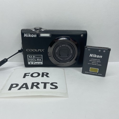 Nikon COOLPIX S3000 Digital Camera - With Battery - FOCUS