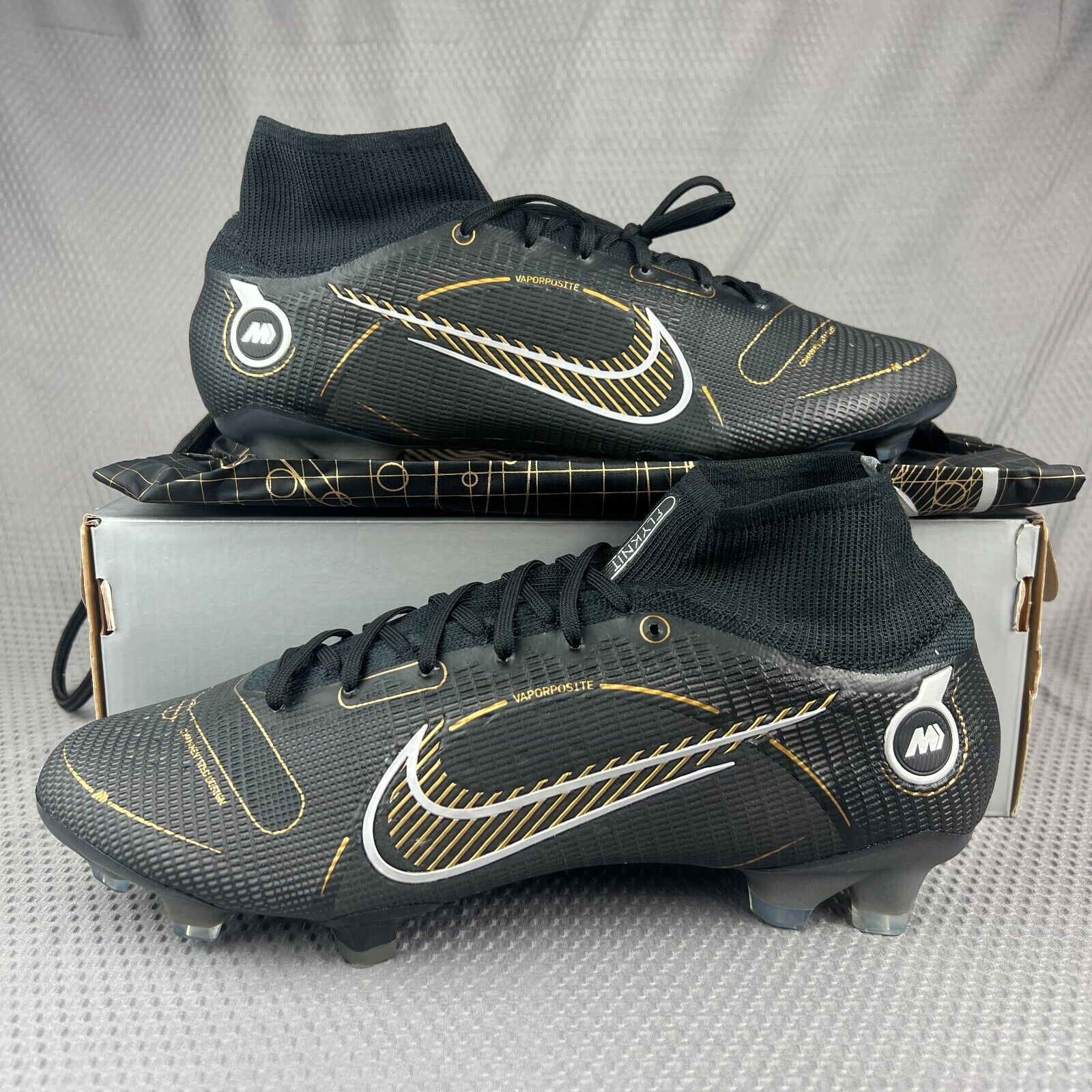 Nike Mercurial Superfly 8 Elite FG Men's Size 13 Black Gold Nike Mercurial Superfly 8 Elite FG Men's Size 13 Black Gold