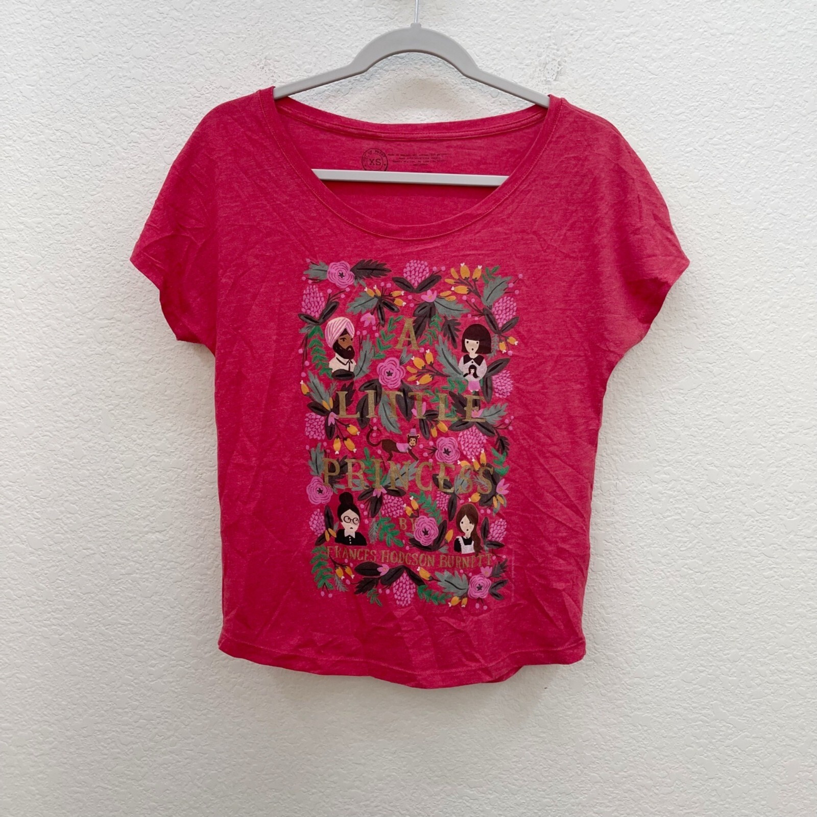 Women's T-Shirts [Out of Print] Frances Hodgson Burnett / A Little Princess Relaxed Fit Tee [Puffin in Bloom] (Vintage Red) (Womens) Out of Print Little Princess Frances Hodgson Burnett Red Tee