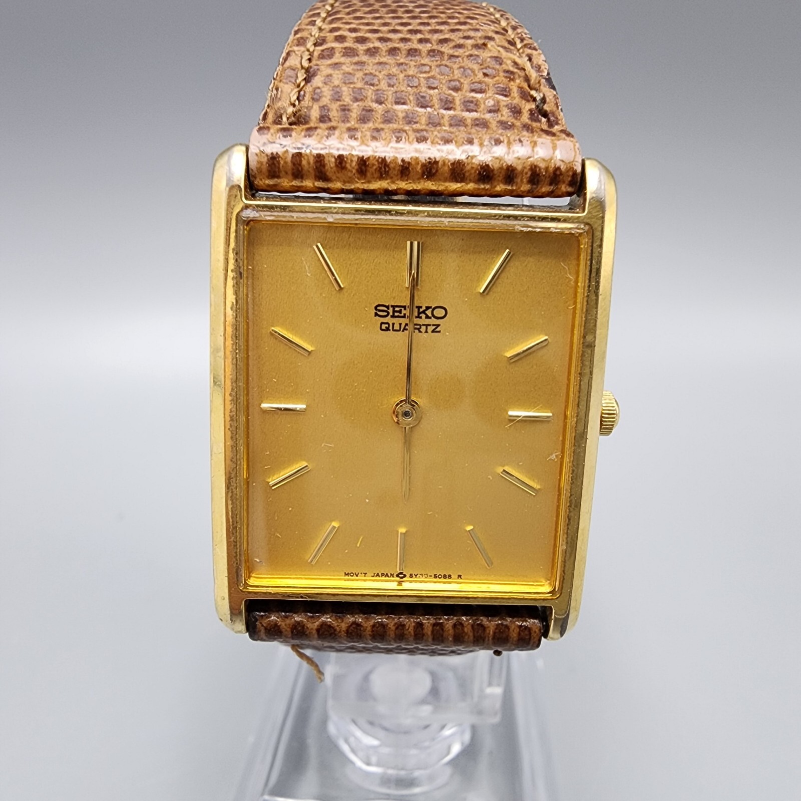 SEIKO シャリオ tank 5Y30-5060 稼働品