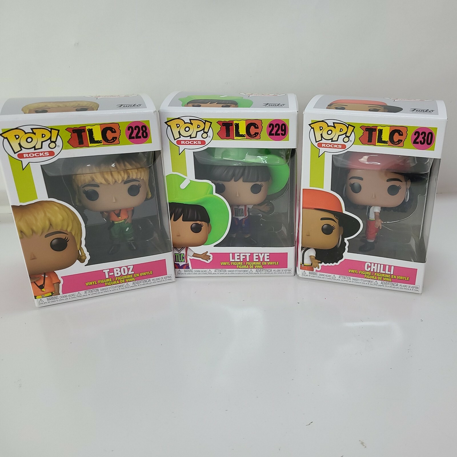 FUNKO POP! E.T. 3セット限定版 Amazon.com: Funko Pop! Movies E.T. 40th 3 Pack Vinyl Figures