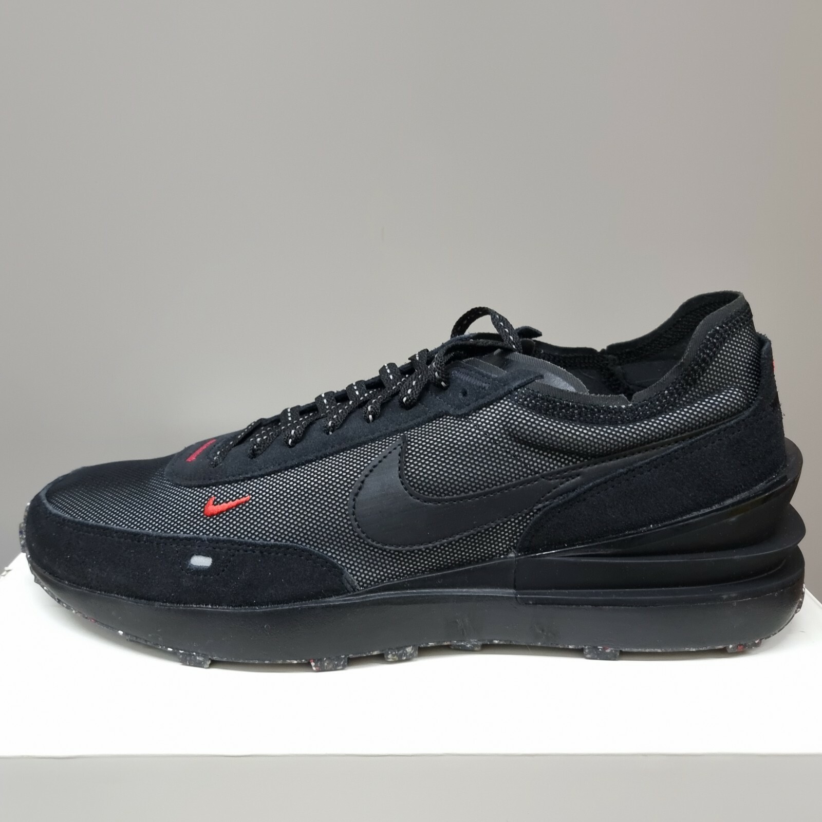 nike waffle one nere