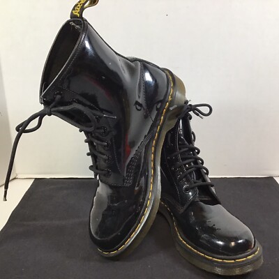 Doc Martens Black Patent Leather Size 9 Ladies 1460W Air Wair Bouncing Soles