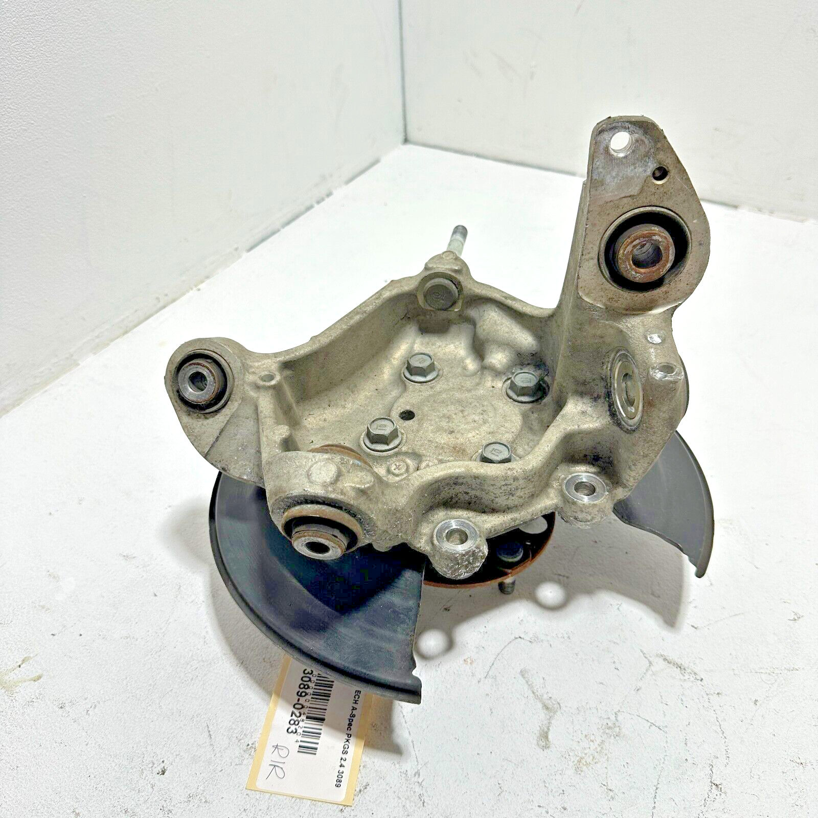 achan　1205★ FWD Rear Right / Passenger Side Spindle Knuckle W/ Hub Acura