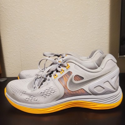  Nike LunarEclipse 4  women's 8.5