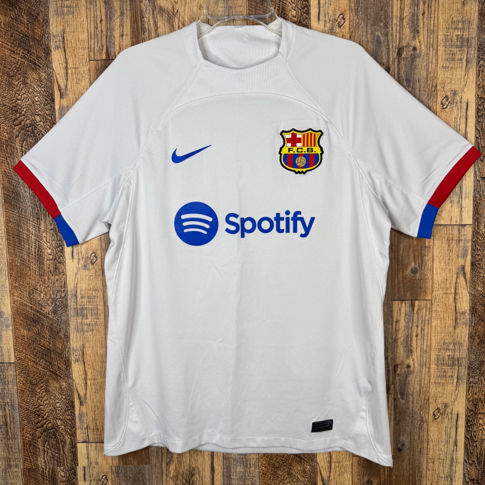 FC Barcelona 2023-24 Away Soccer Jersey Nike DX2686-101