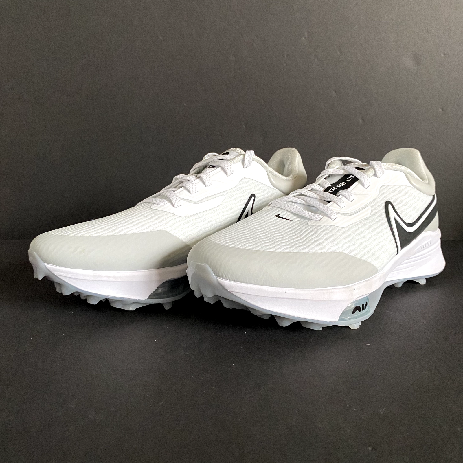 Wide White Grey Fog Women's Size 7.5