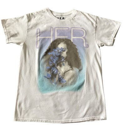The Thread Shop H.E.R. Graphic T-Shirt SZ S