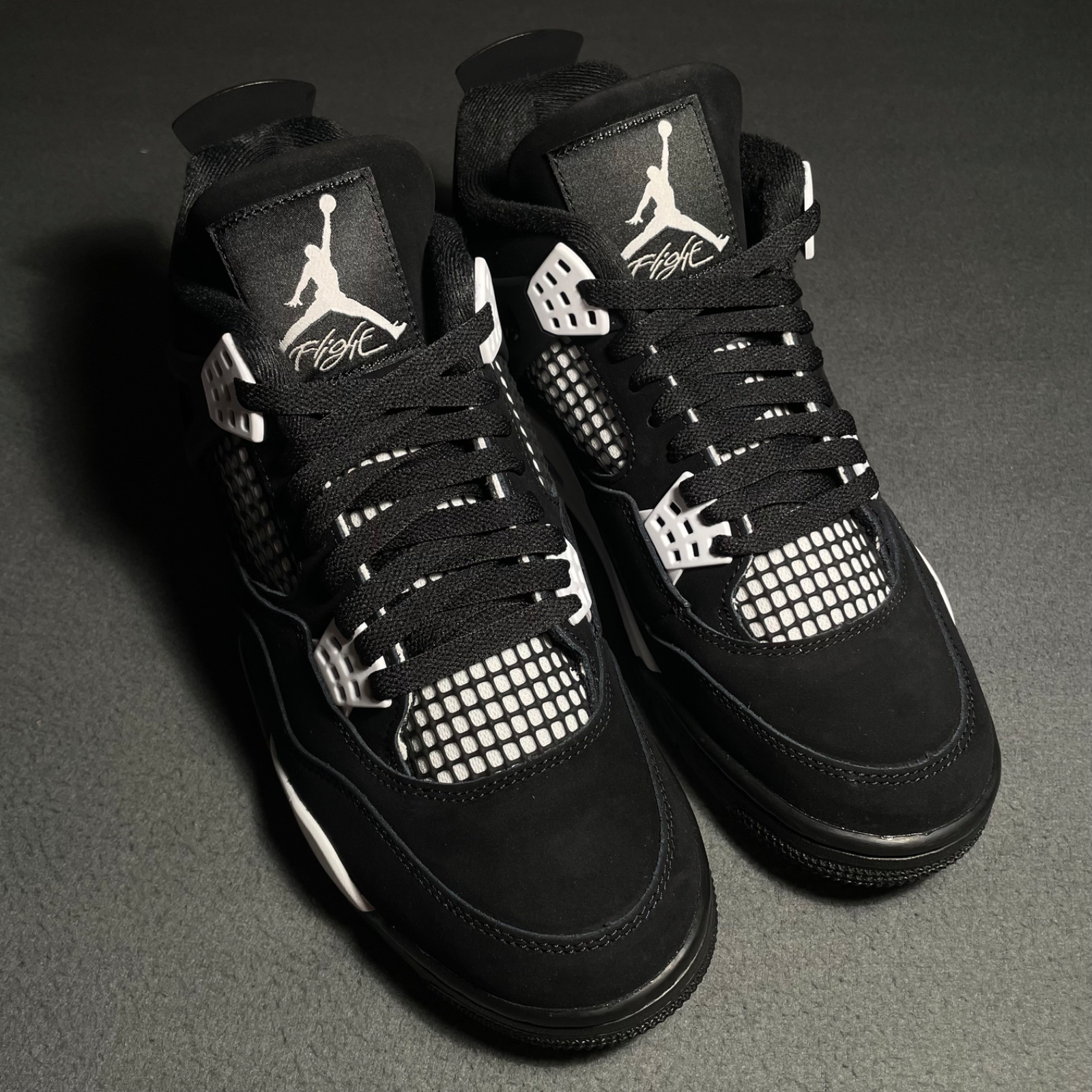 NIKE NIKE JORDAN 4 RETRO WHITE THUNDER BLACK MEN & GS / WOMEN SIZES FAST SHIPPING