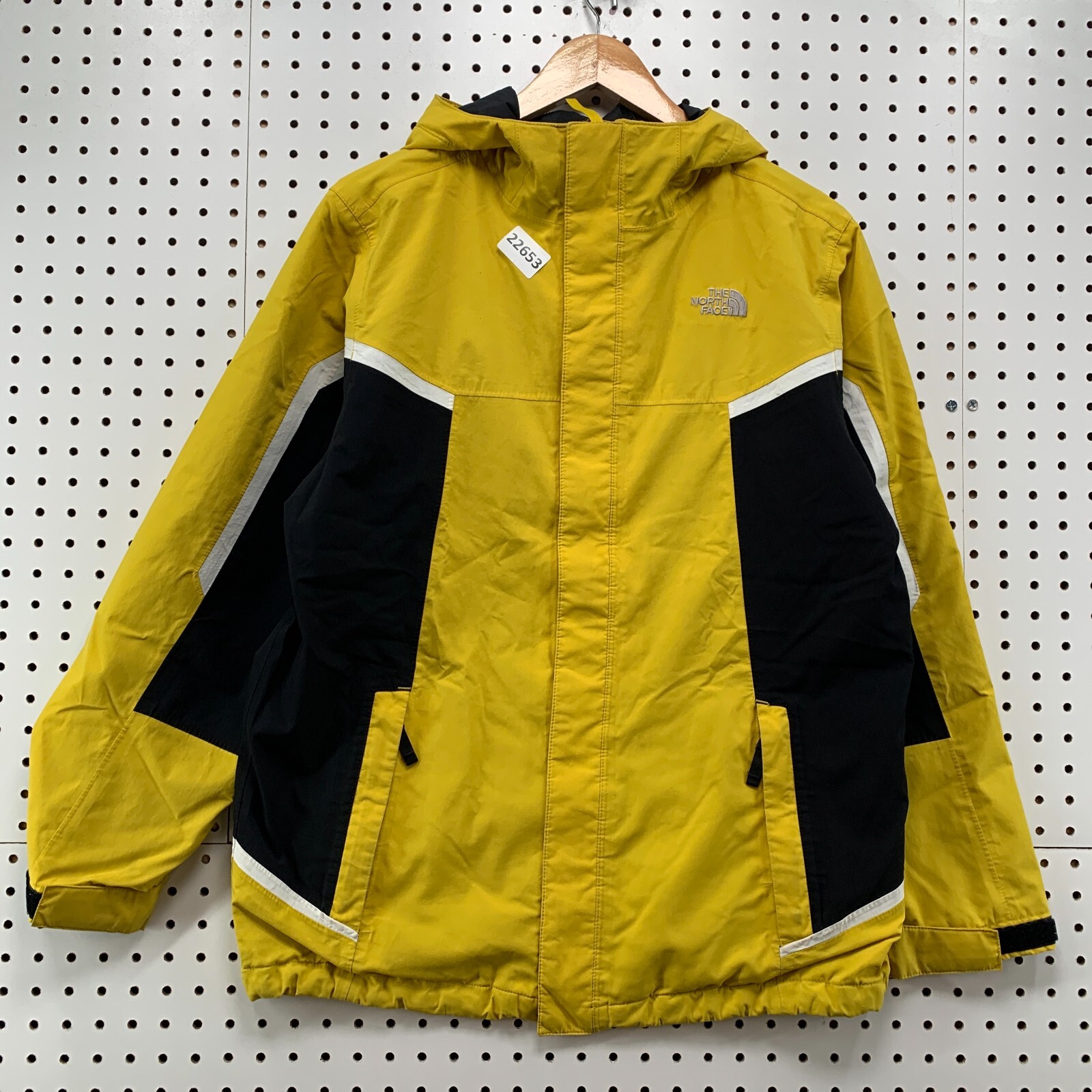 【ノースフェイス】スノーウェアBOYSサイズL/G（14/16） ノースフェイス】スノーウェアBOYSサイズL/G（14/16） The North