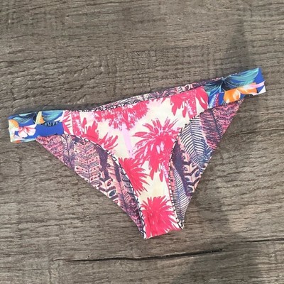 Maaji Reversible Bikini Bottoms. SIZE MEDIUM