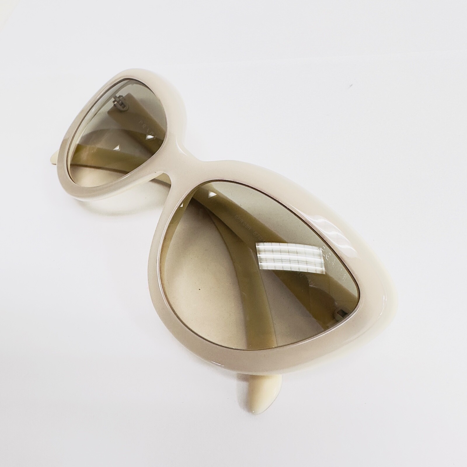Pre-owned Prada Ornate Pr08rs Opal Cream Gray Cat Eye Sunglasses 08r Authentic 57mm In Tko-3h2