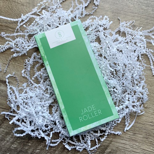 Sherrie Matthew Acupuncture Jade Stone Roller Anti Aging Beauty Tool