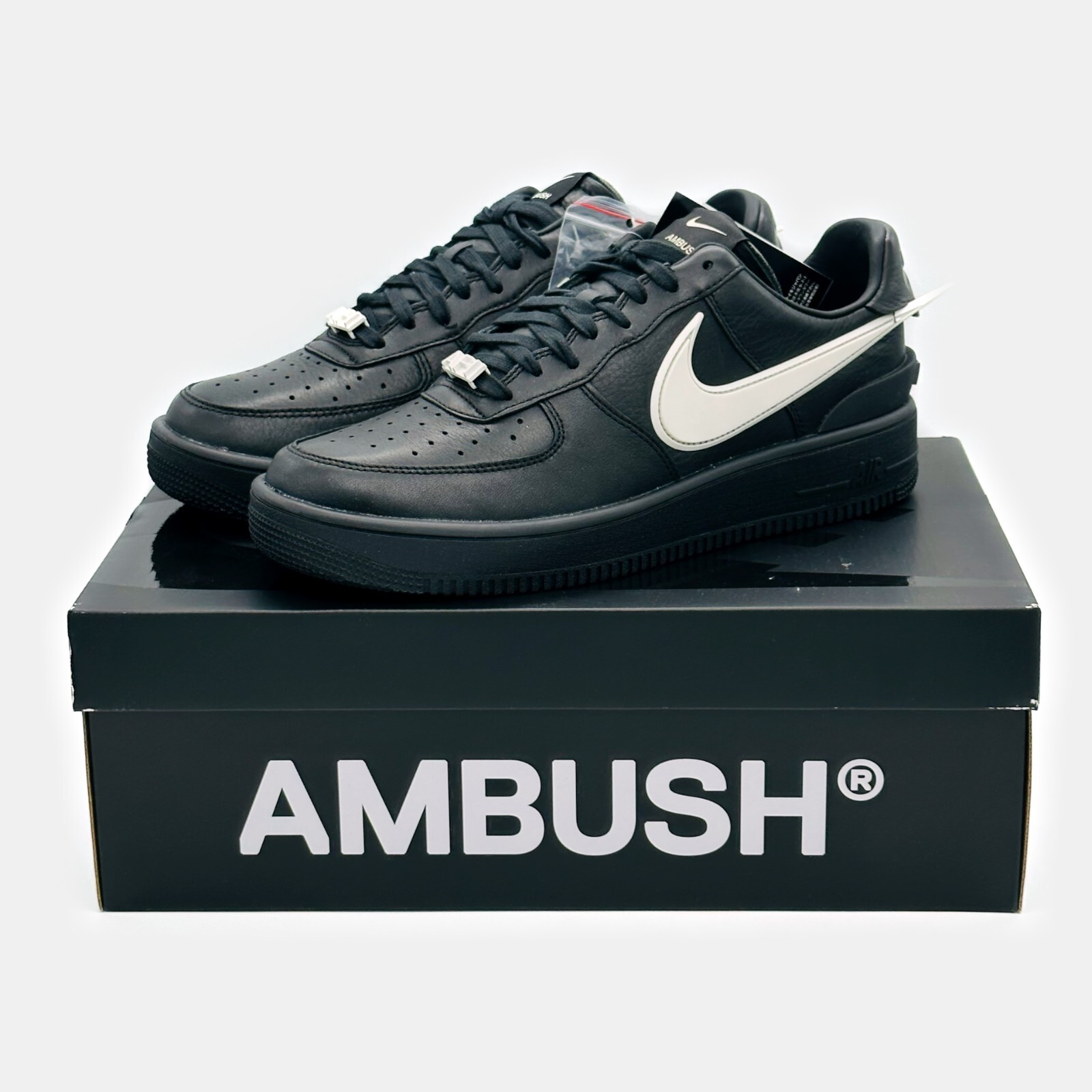 DV3464-001 Nike Air Force 1 Low AMBUSH Phantom Black White DV3464-001 Nike Air Force 1 Low AMBUSH Phantom Black White