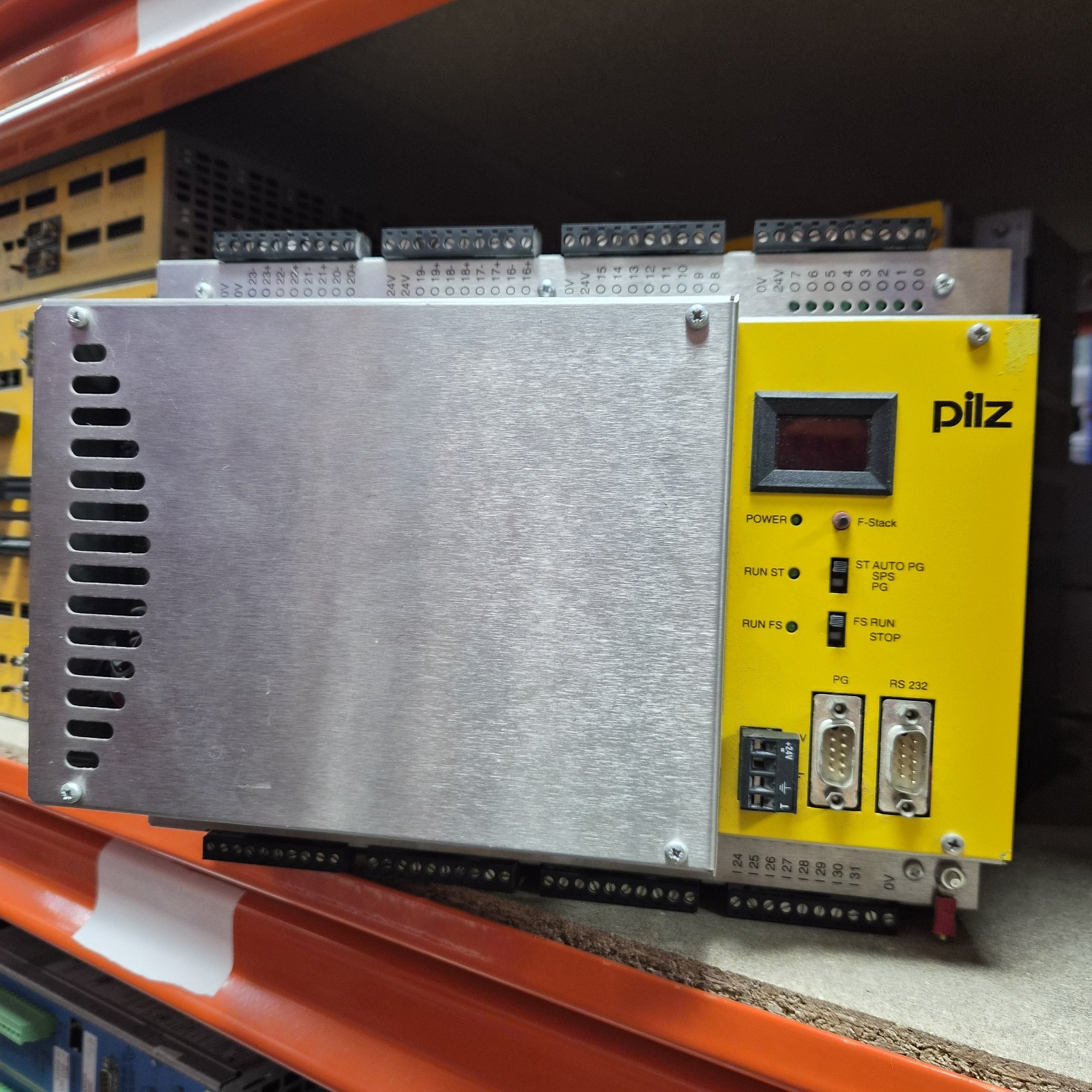 Pilz PSS 3056 301300 PLC CPU Safety CNC Controller