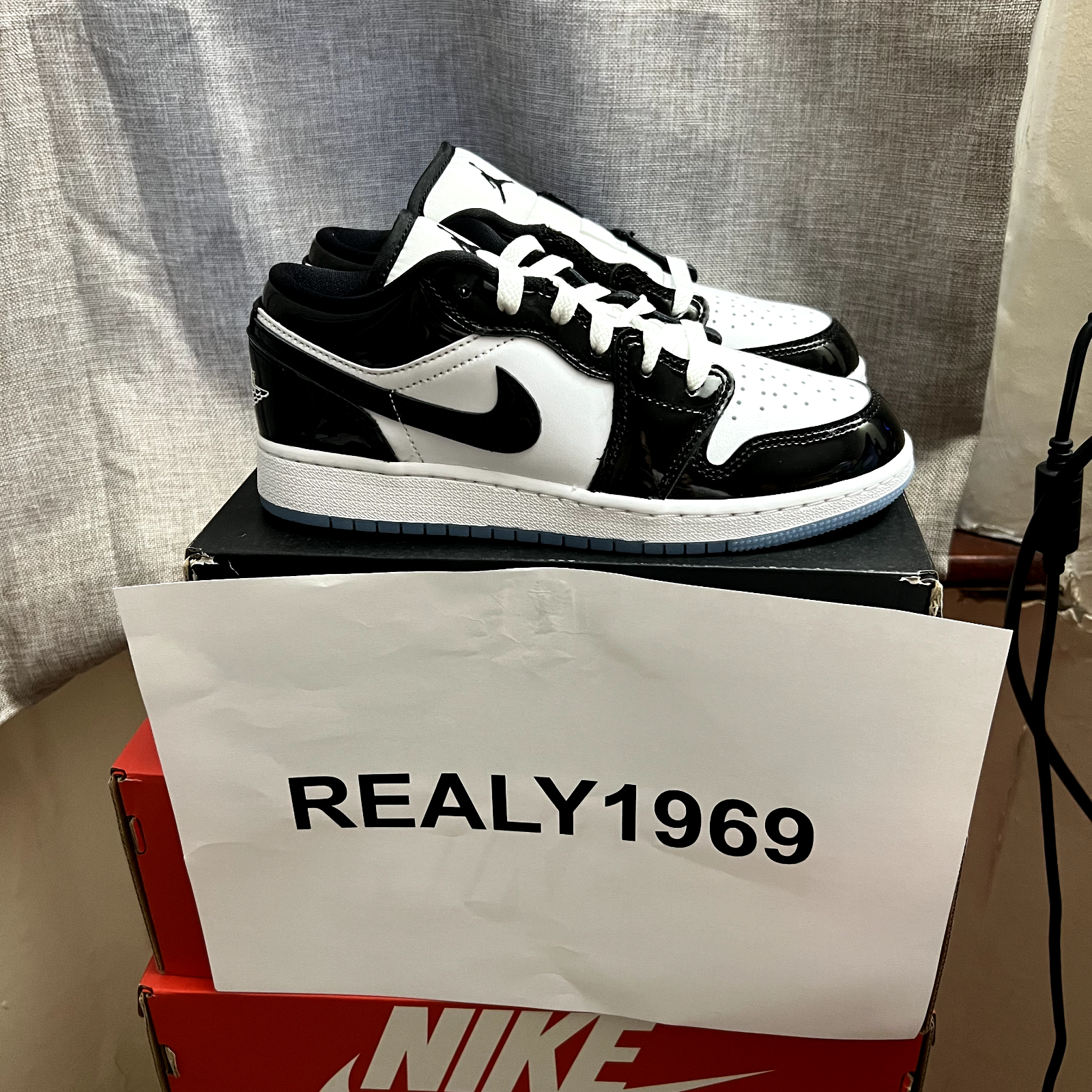 Nike Air Jordan 1 Low SE GS UK 3.5 Concord White Black Size